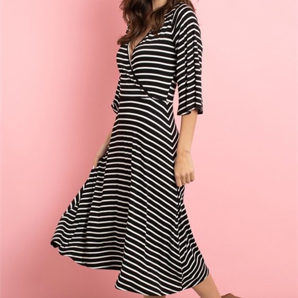 Black & white stripe dress - Picture 5 of 10
